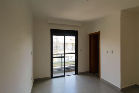 Casa à venda com 70m², 2 quartos e 2 vagasQuarto Suíte