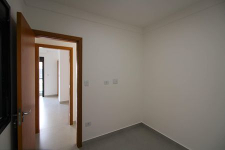 Casa à venda com 70m², 2 quartos e 2 vagasQuarto 2