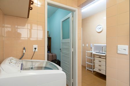 Apartamento à venda com 67m², 2 quartos e 1 vagaÁrea de Serviço