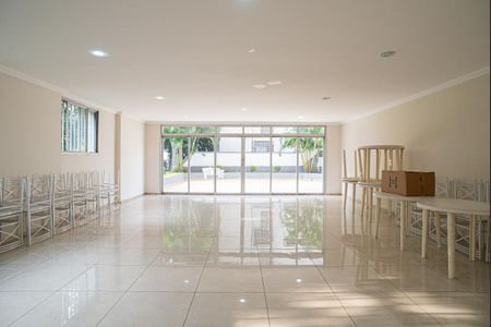 Apartamento à venda com 67m², 2 quartos e 1 vagaÁrea comum - Salão de festas