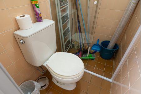 Apartamento à venda com 67m², 2 quartos e 1 vagaBanheiro de Serviço