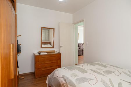 Apartamento à venda com 67m², 2 quartos e 1 vagaQuarto 2