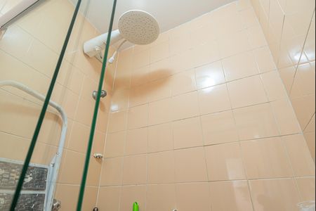 Apartamento à venda com 67m², 2 quartos e 1 vagaBanheiro de Serviço