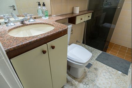 Apartamento à venda com 67m², 2 quartos e 1 vagaBanheiro