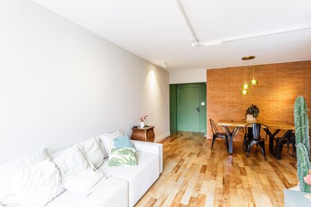 Sala de apartamento para alugar com 2 quartos, 90m² em Vila Nova Conceição, São Paulo