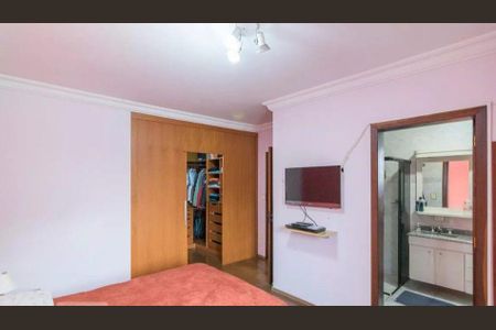 Casa à venda com 3 quartos, 271m² em Jardim Cambui, Santo André