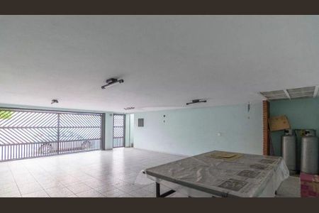 Casa à venda com 3 quartos, 271m² em Jardim Cambui, Santo André
