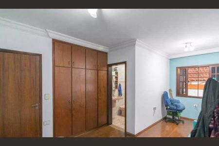 Casa à venda com 3 quartos, 271m² em Jardim Cambui, Santo André