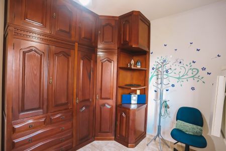 Casa à venda com 4 quartos, 354m² em Pinheirinho, Santo André