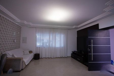 Casa à venda com 3 quartos, 200m² em Jardim Stella, Santo André