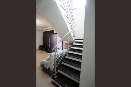 Casa à venda com 200m², 3 quartos e 2 vagas