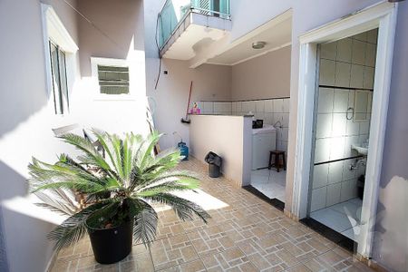 Casa à venda com 200m², 3 quartos e 2 vagas