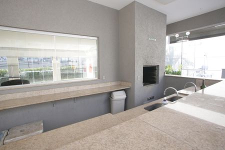 Apartamento para alugar com 50m², 2 quartos e 1 vagaÁrea comum - Churrasqueira