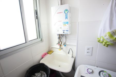 Apartamento para alugar com 50m², 2 quartos e 1 vagaÁrea de Serviço