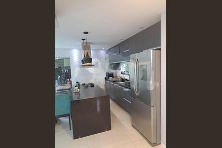 Casa à venda com 4 quartos, 500m² em Guaratiba, Rio de Janeiro