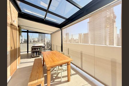 Apartamento à venda com 168m², 2 quartos e 3 vagasVaranda Gourmet 