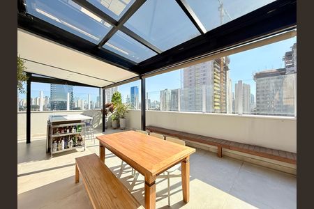 Apartamento à venda com 168m², 2 quartos e 3 vagasVaranda Gourmet 