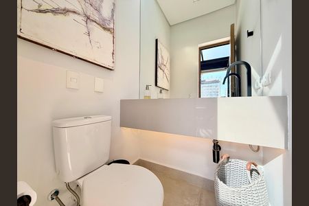 Apartamento à venda com 168m², 2 quartos e 3 vagasLavabo 2