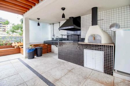Apartamento à venda com 168m², 2 quartos e 3 vagasChurrasqueira 