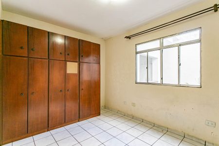 Quarto 1 de casa para alugar com 1 quarto, 60m² em Vila Elisio, São Paulo