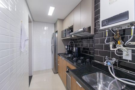 Apartamento à venda com 47m², 2 quartos e 1 vagaCozinha e área de serviço