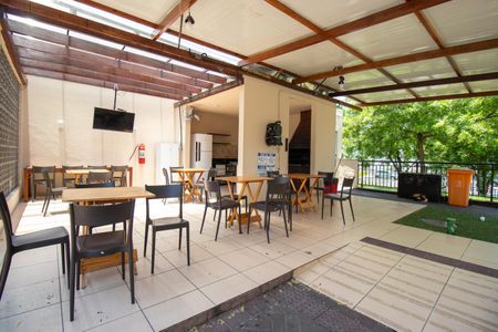 Apartamento à venda com 50m², 2 quartos e 1 vagaÁrea comum - Churrasqueira