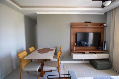 Sala de apartamento à venda com 2 quartos, 50m² em Irajá, Rio de Janeiro