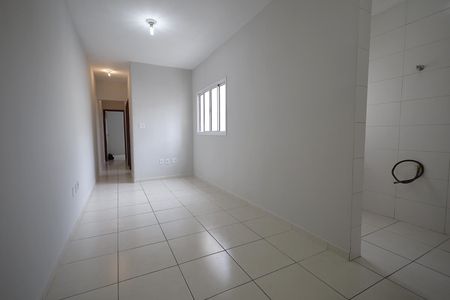 Sala de apartamento à venda com 2 quartos, 50m² em Vila Camilópolis, Santo André