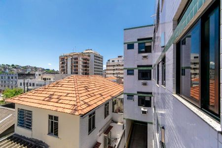 Apartamento para alugar com 110m², 3 quartos e 1 vaga Apartamento para alugar com 110m², 3 quartos e 1 vagaVista do Quarto 3