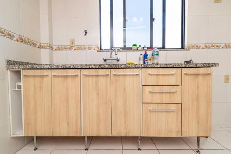 Apartamento para alugar com 110m², 3 quartos e 1 vaga Apartamento para alugar com 110m², 3 quartos e 1 vagaCozinha - Armários