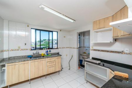 Apartamento para alugar com 110m², 3 quartos e 1 vaga Apartamento para alugar com 110m², 3 quartos e 1 vagaCozinha