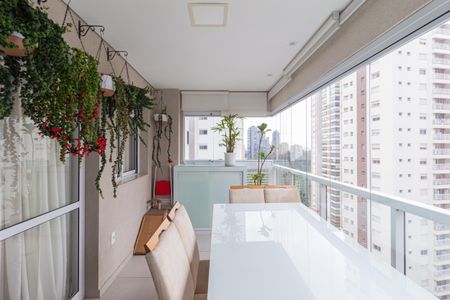 Apartamento à venda com 109m², 3 quartos e 2 vagasSacada