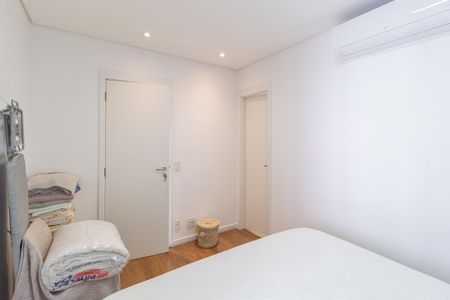 Apartamento à venda com 109m², 3 quartos e 2 vagasSuíte 1