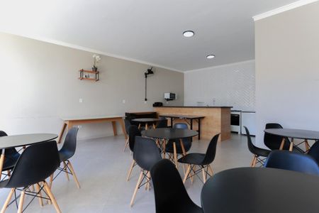 Casa de condomínio à venda com 100m², 2 quartos e 2 vagasÁrea comum - Salão de festas