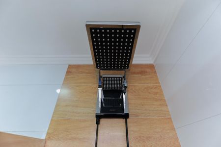 Casa de condomínio à venda com 100m², 2 quartos e 2 vagasBanheiro da suíte 1