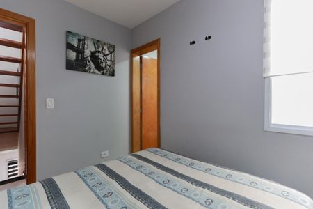 Casa de condomínio à venda com 100m², 2 quartos e 2 vagasSuíte 2