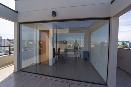 Apartamento para alugar com 37m², 2 quartos e sem vagaÁrea comum - Salão de festas