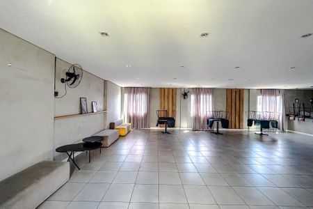 Apartamento para alugar com 48m², 2 quartos e 1 vagaÁrea comum - Salão de festas