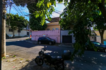 Quarto vista de casa à venda com 4 quartos, 341m² em Encantado, Rio de Janeiro