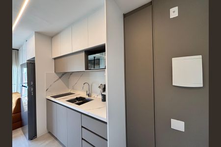 Studio de kitnet/studio à venda com 1 quarto, 30m² em Vila Nova Conceição, São Paulo