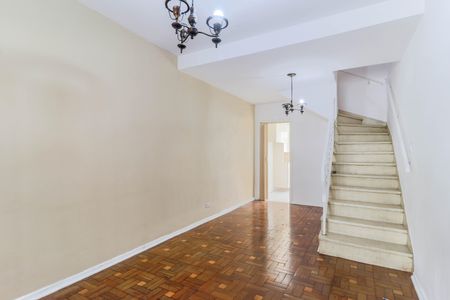 Sala de casa para alugar com 2 quartos, 150m² em Vila Congonhas, São Paulo