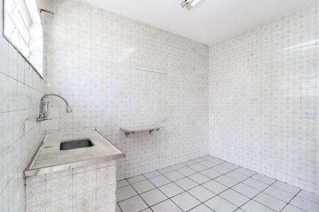 Casa para alugar com 150m², 2 quartos e 1 vagaCozinha