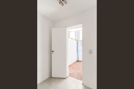 Casa para alugar com 150m², 2 quartos e 1 vagaQuarto de Serviço