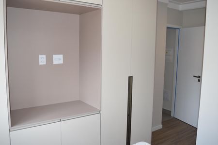 Apartamento para alugar com 65m², 2 quartos e 1 vagaSuíte