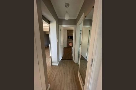 Corredor de apartamento para alugar com 3 quartos, 170m² em Itararé, São Vicente