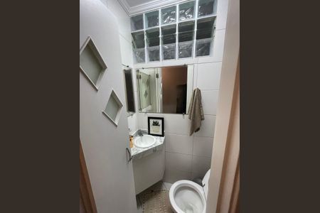 Apartamento para alugar com 170m², 3 quartos e 2 vagas Apartamento para alugar com 170m², 3 quartos e 2 vagasBanheiro