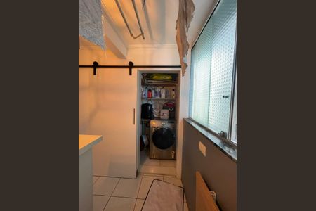 Apartamento para alugar com 170m², 3 quartos e 2 vagas Apartamento para alugar com 170m², 3 quartos e 2 vagasÁrea de serviço