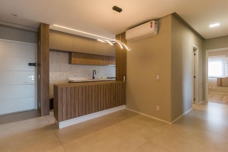 Sala de apartamento para alugar com 3 quartos, 74m² em Jardim Sao Pedro, Mogi das Cruzes