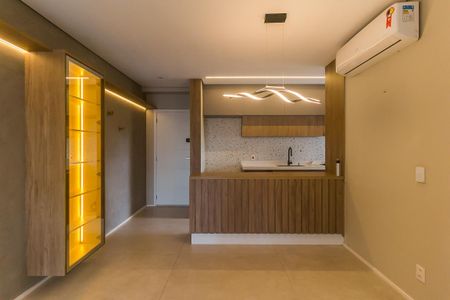 Sala de apartamento para alugar com 3 quartos, 74m² em Jardim Sao Pedro, Mogi das Cruzes