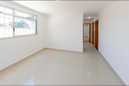 Sala de apartamento para alugar com 3 quartos, 140m² em Estrela Dalva, Belo Horizonte